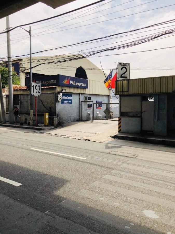 The Mansion - 2 Pax Solo Budget Room Near Airport Terminal Manila Exterior foto